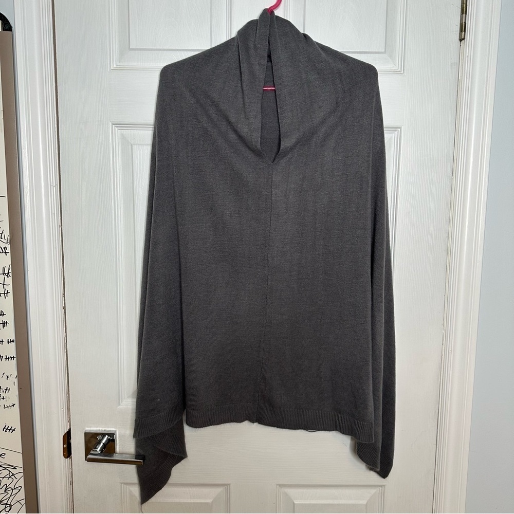 Poncho Grey One Size